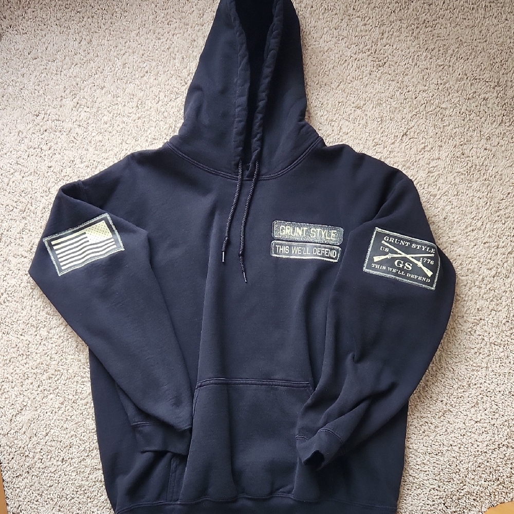 Grunt Style Black Hoodie with Patches
